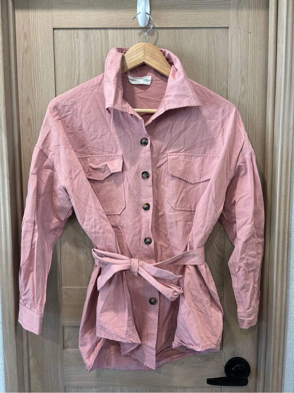Goodnight Macaroon Lightweight Coat Size S Pastel Pink Button Down